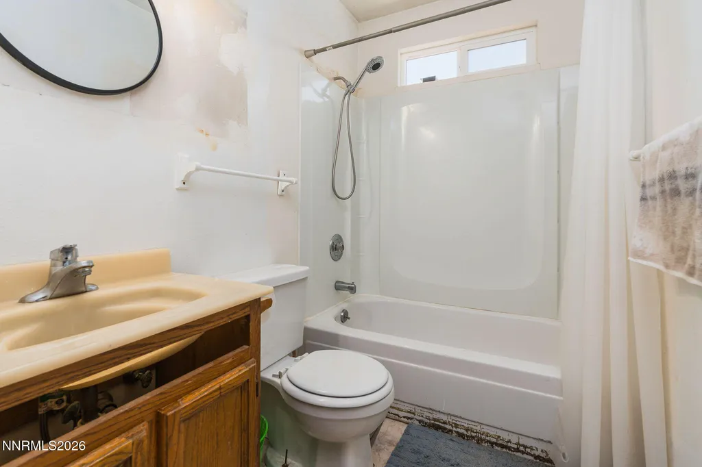 1370 Castle Reno NV 89512
