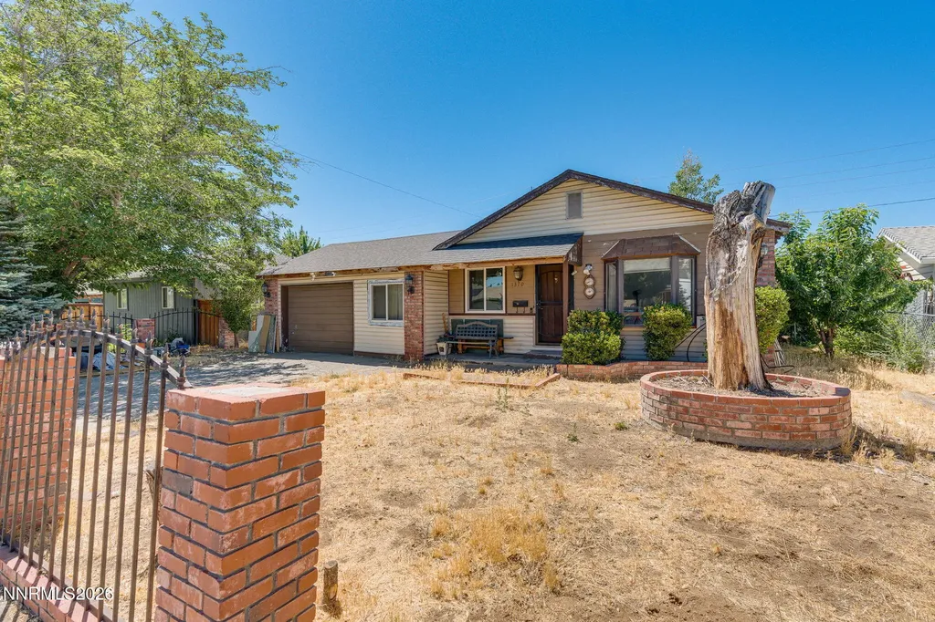 1370 Castle Reno NV 89512