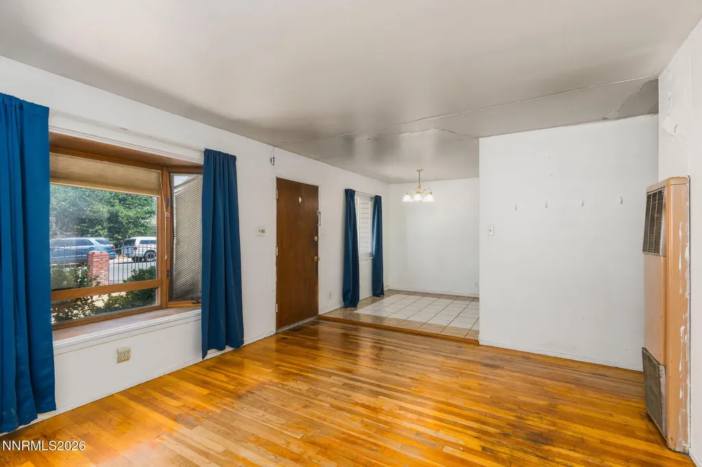 1370 Castle Reno NV 89512