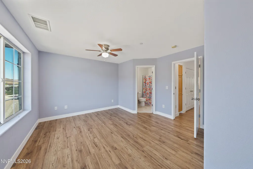 3086 Sterling Ridge Sparks NV 89431