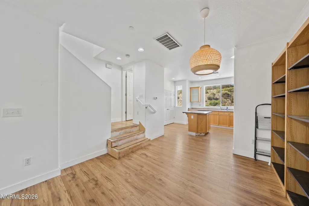 3086 Sterling Ridge Sparks NV 89431