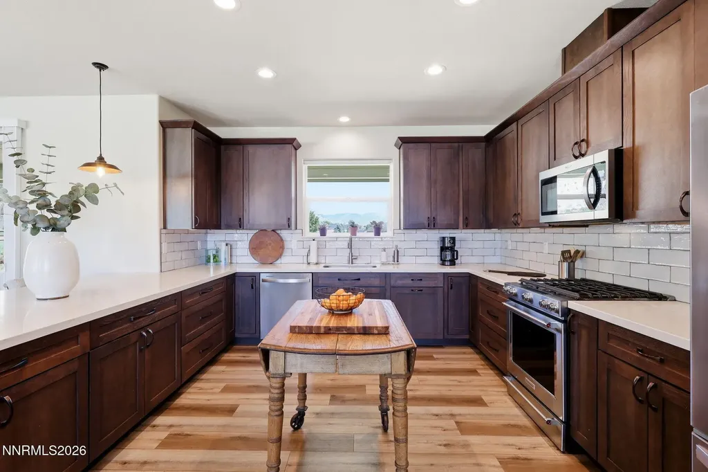 224 Angie Wellington NV 89444