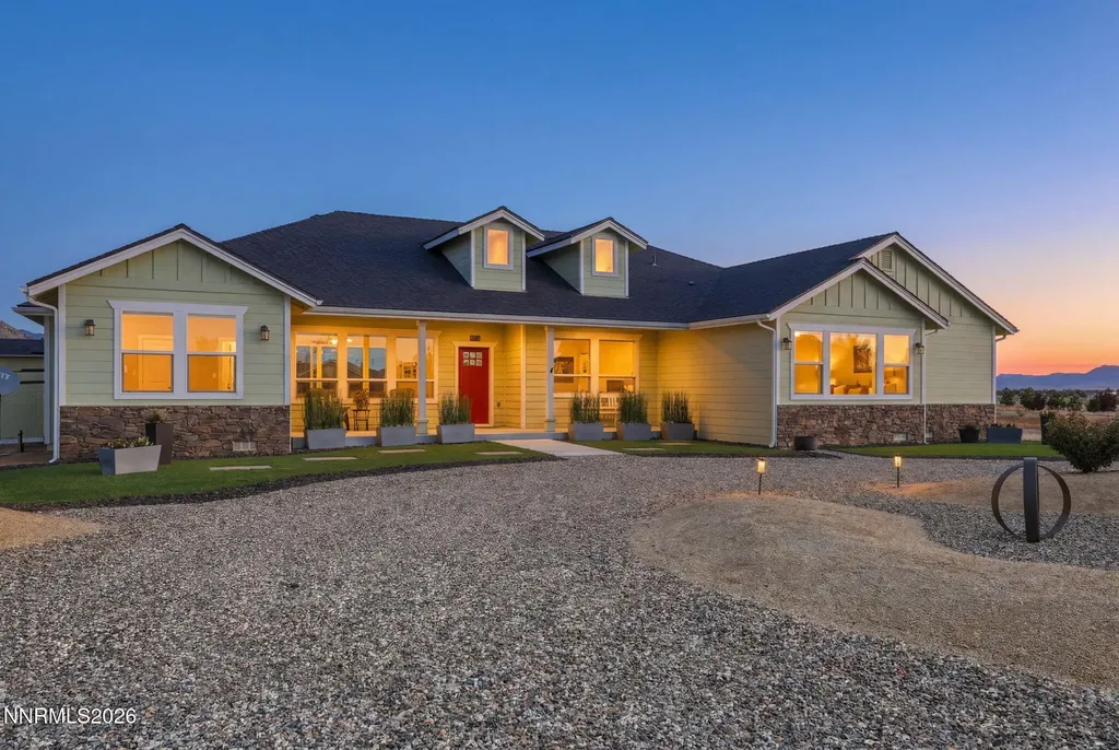 224 Angie Wellington NV 89444