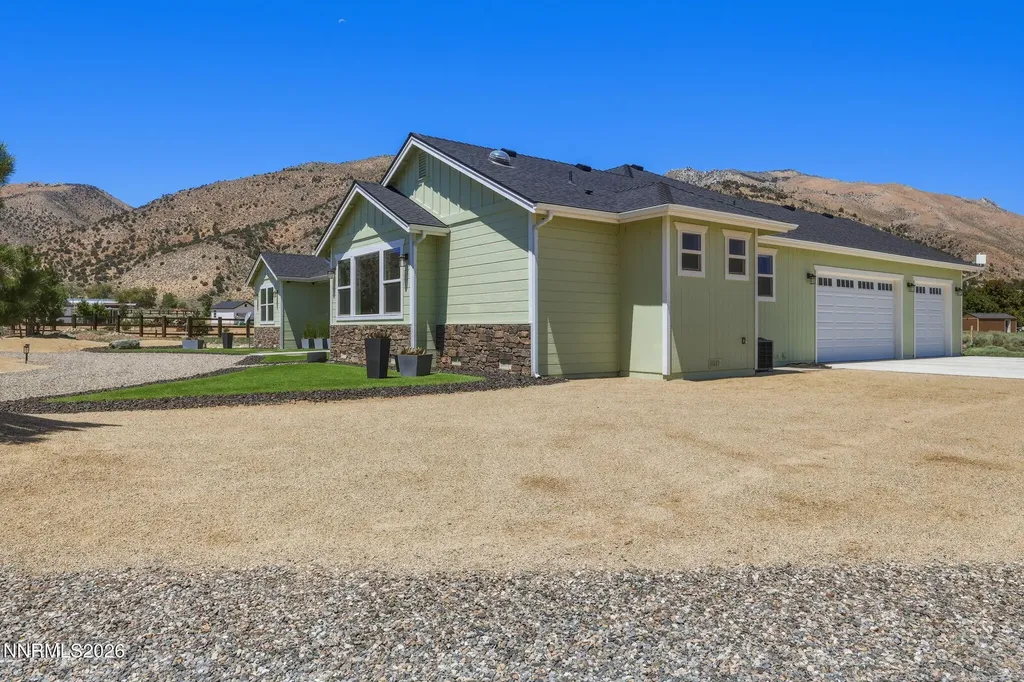 224 Angie Wellington NV 89444