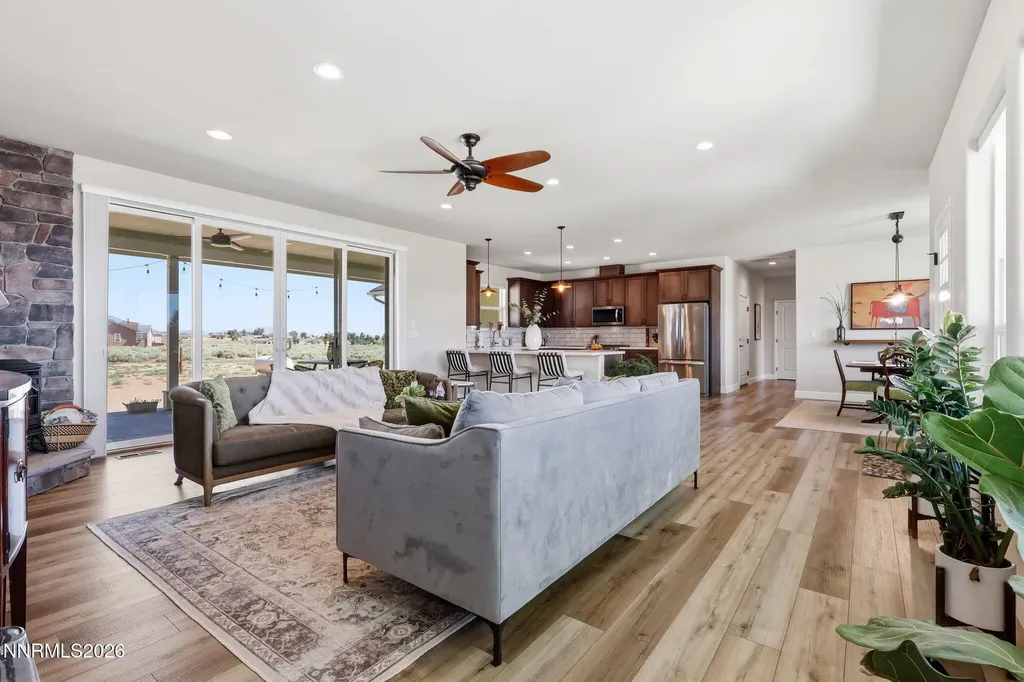 224 Angie Wellington NV 89444