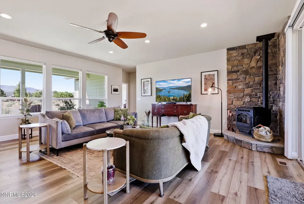 224 Angie Wellington NV 89444