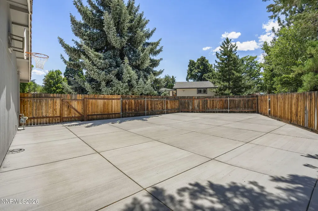 1505 Krupp Reno NV 89509
