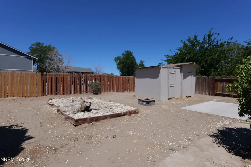 194 6th Fernley NV 89408