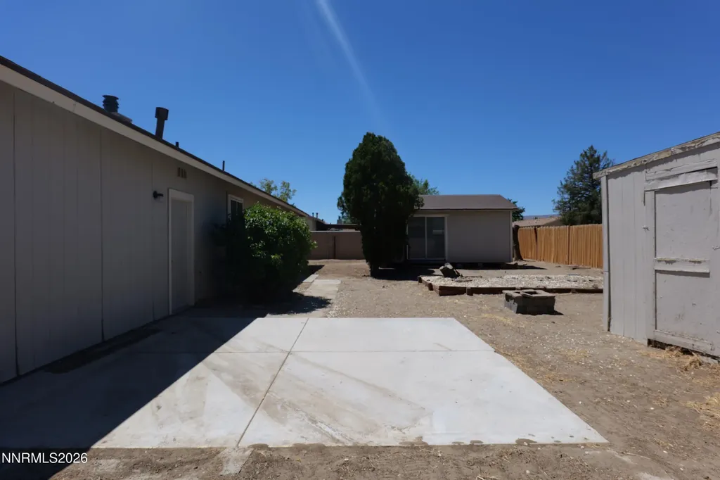 194 6th Fernley NV 89408