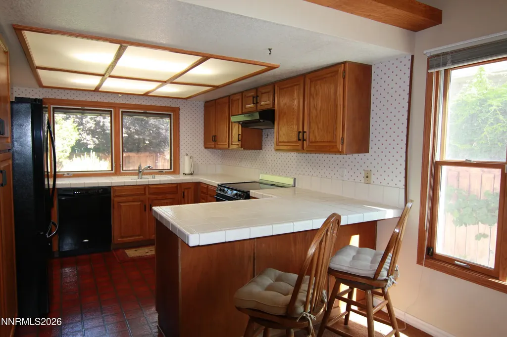 6312 Meadow Creek Reno NV 89519