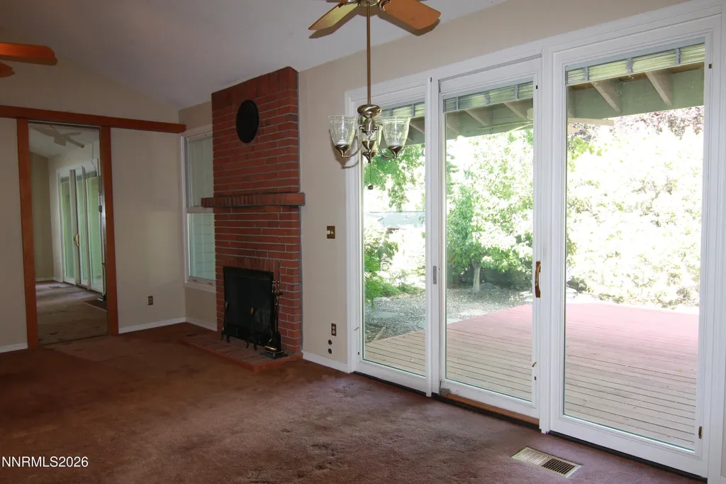 6312 Meadow Creek Reno NV 89519