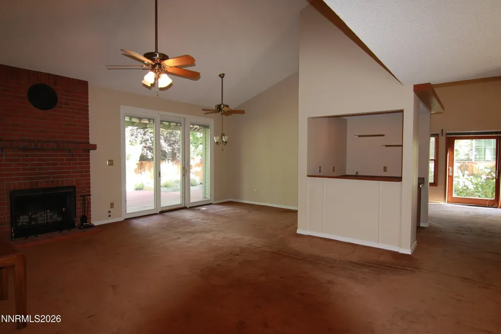 6312 Meadow Creek Reno NV 89519