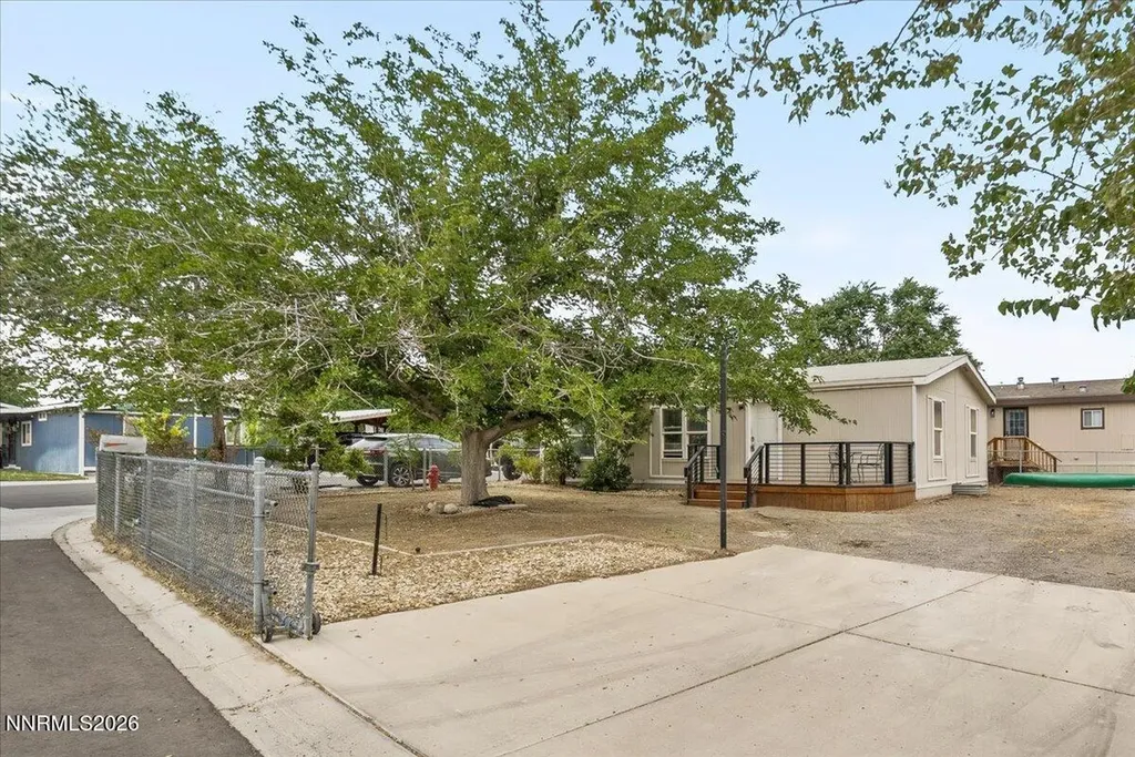 980 Villa Fernley NV 89408