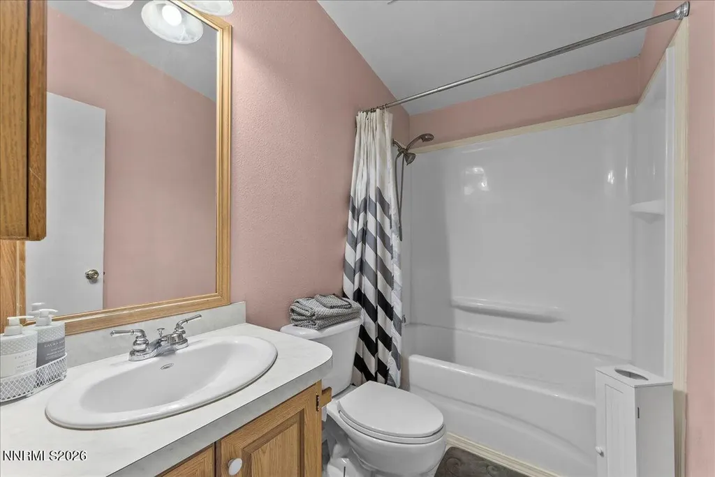 980 Villa Fernley NV 89408