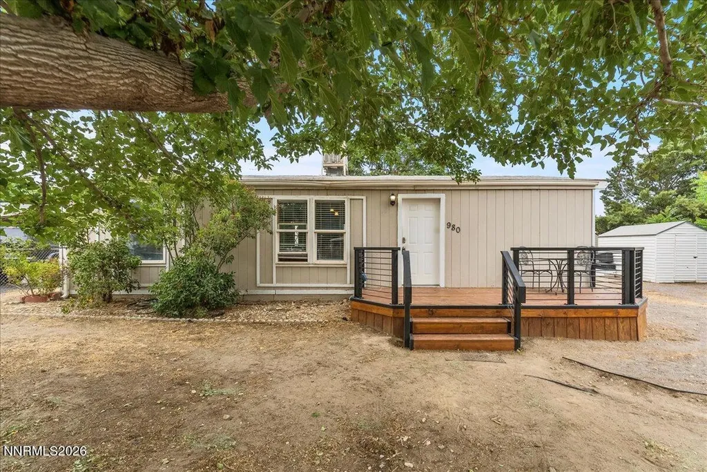 980 Villa Fernley NV 89408