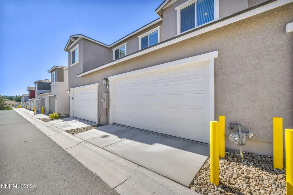 5882 Grand Row Reno NV 89523