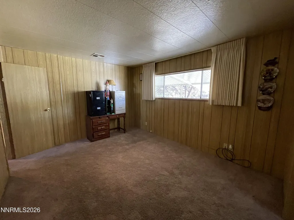 1236 Kingslane Gardnerville NV 89410