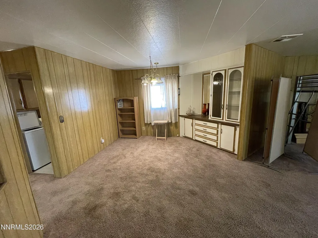 1236 Kingslane Gardnerville NV 89410