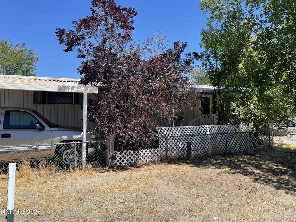 1236 Kingslane Gardnerville NV 89410