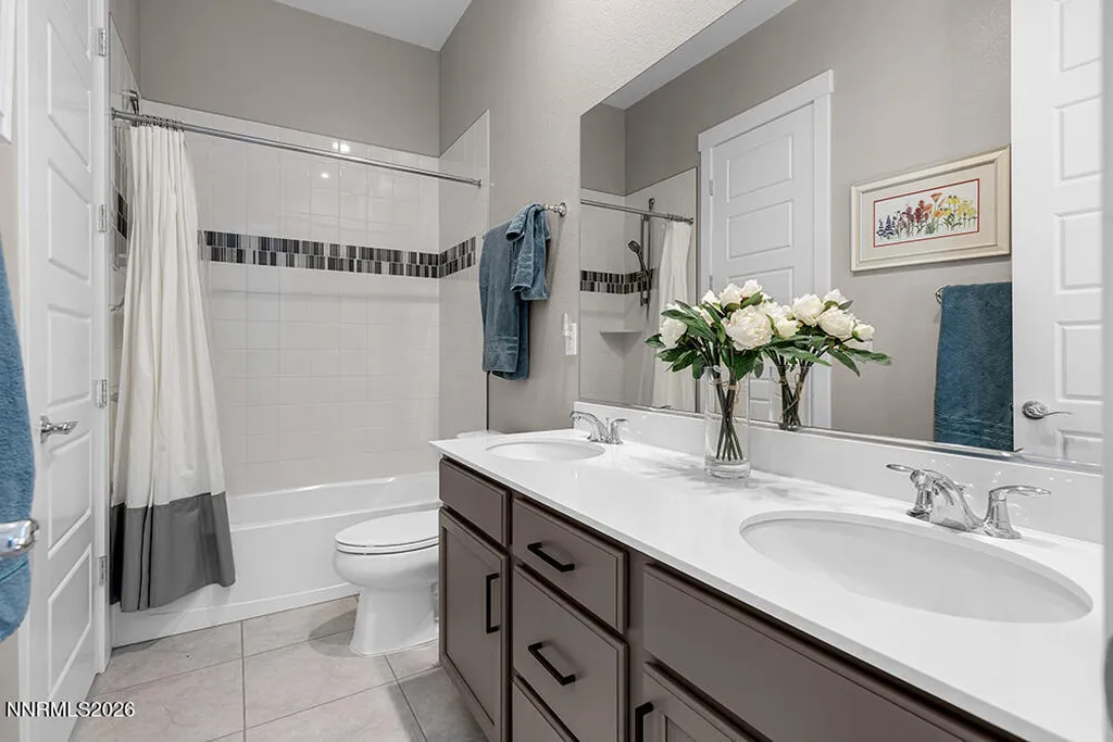 3037 Desert Olive Reno NV 89521