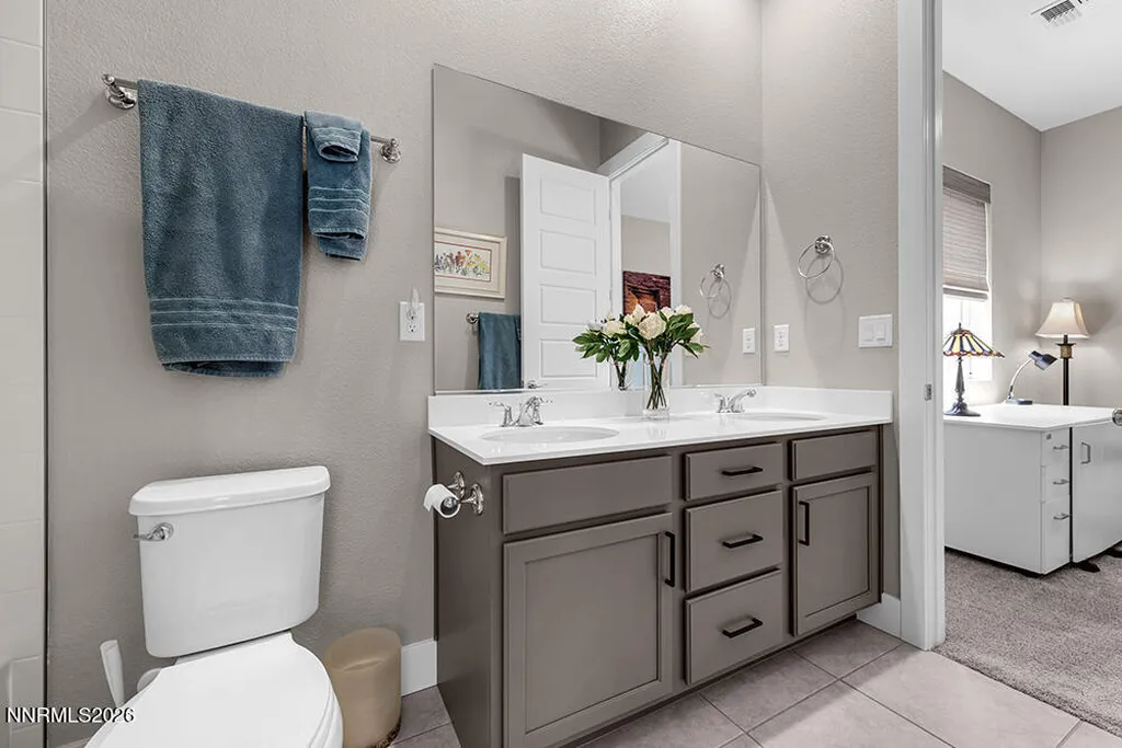 3037 Desert Olive Reno NV 89521