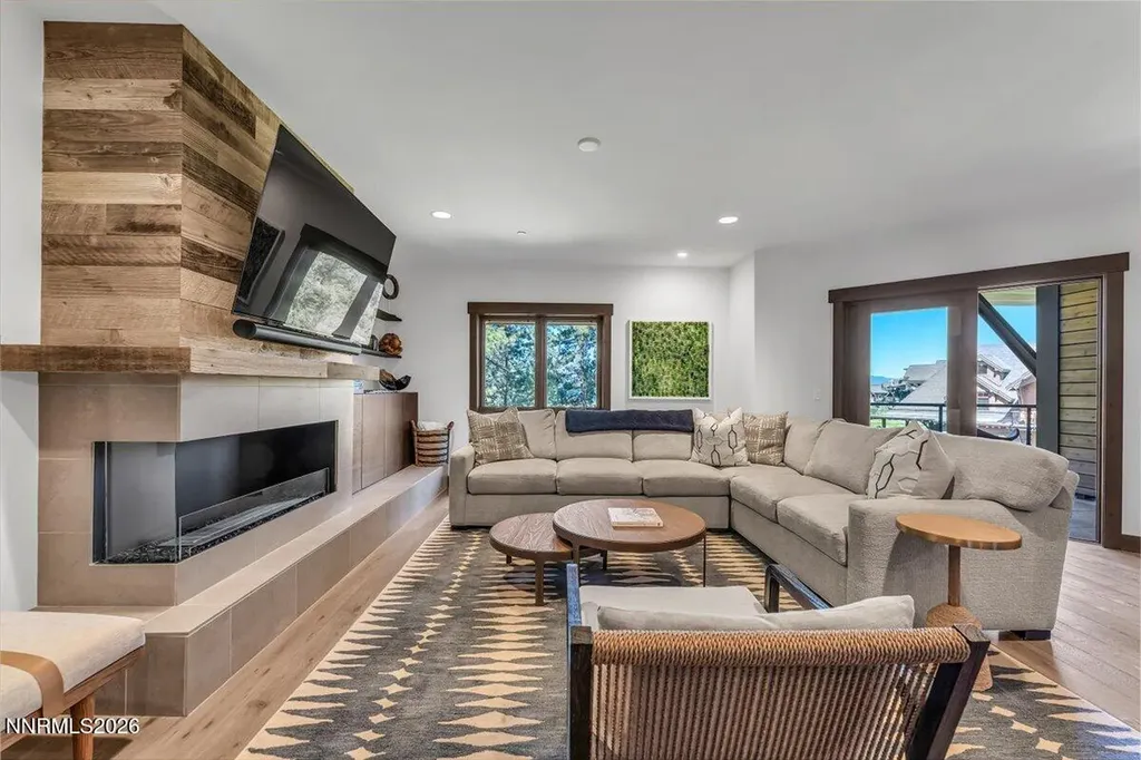 17 Beach Club Stateline NV 89449