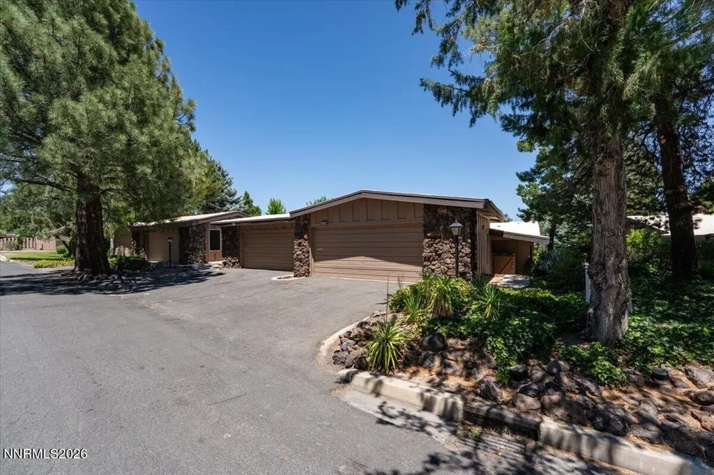 176 Lake Glen Drive Carson City NV 89703