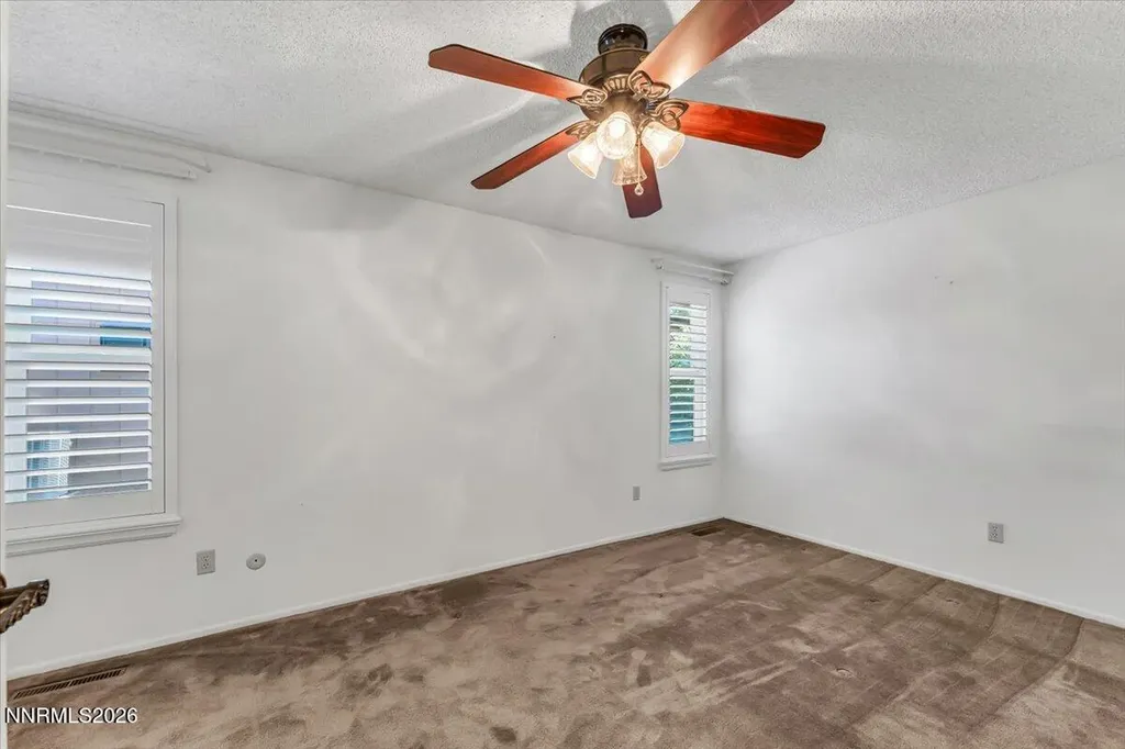 176 Lake Glen Drive Carson City NV 89703