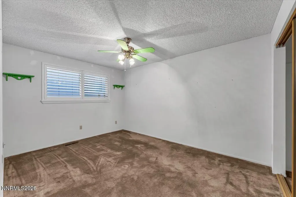 176 Lake Glen Drive Carson City NV 89703