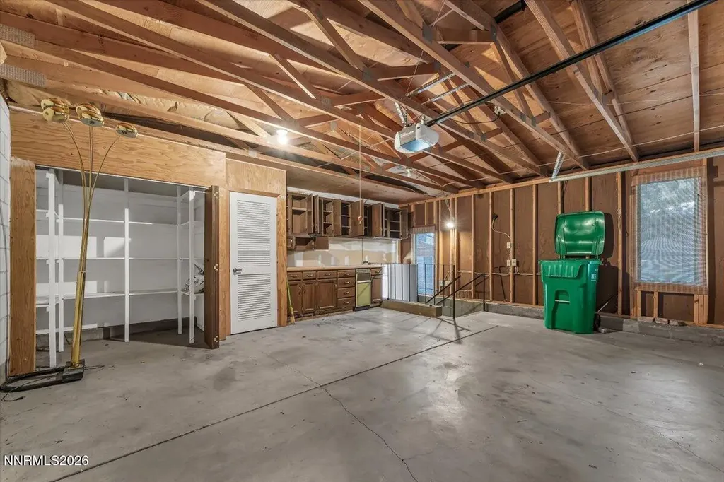 176 Lake Glen Drive Carson City NV 89703