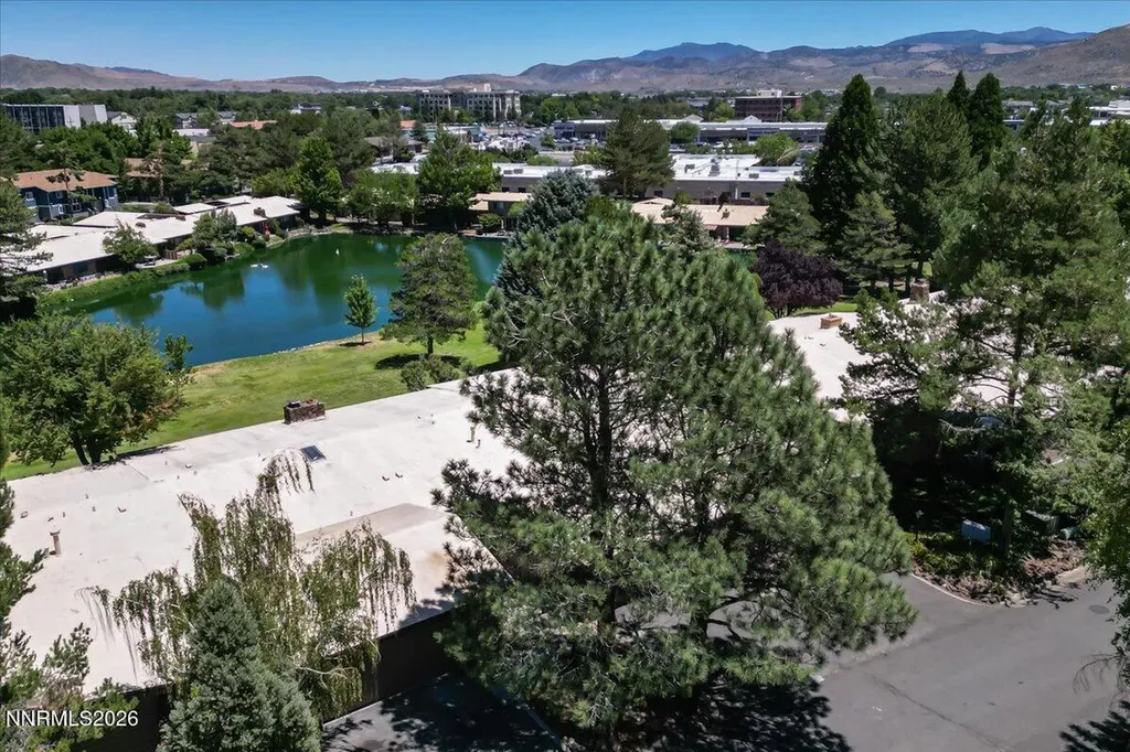 176 Lake Glen Drive Carson City NV 89703