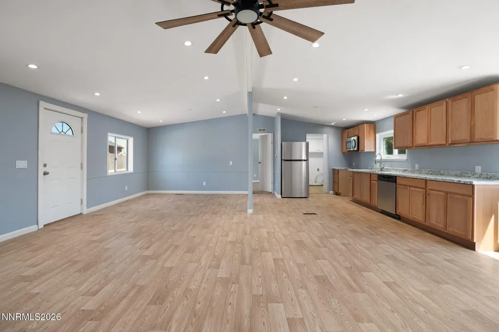 213 Miriam Moundhouse NV 89706