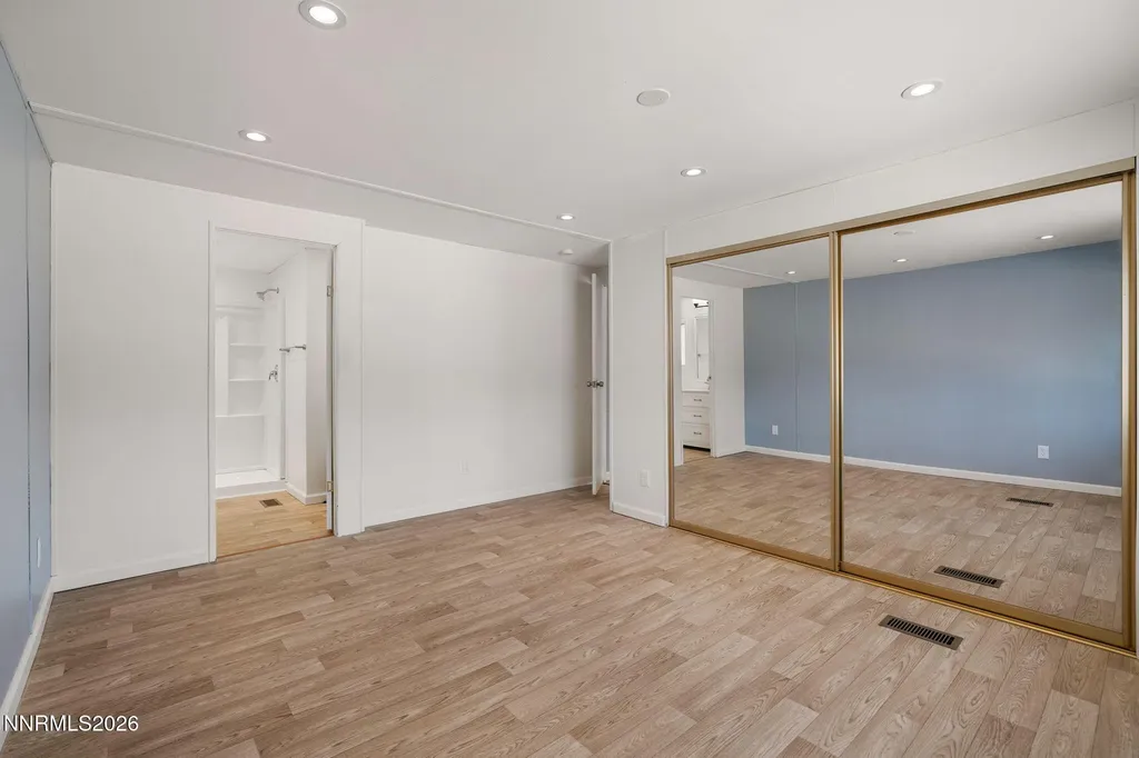 213 Miriam Moundhouse NV 89706