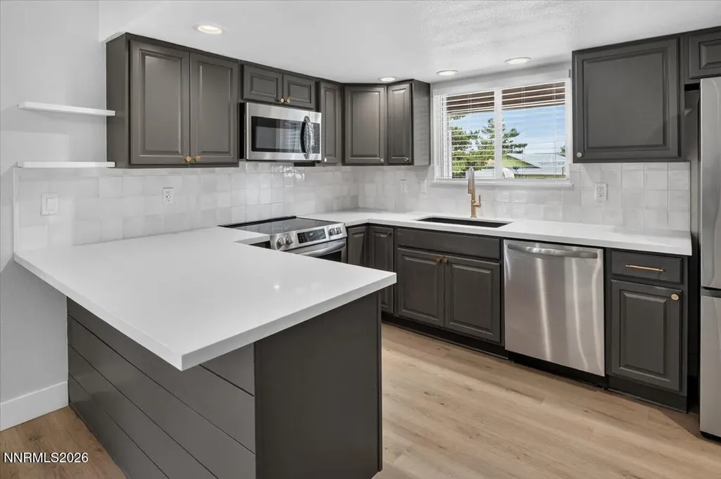 583 Marta Reno NV 89503