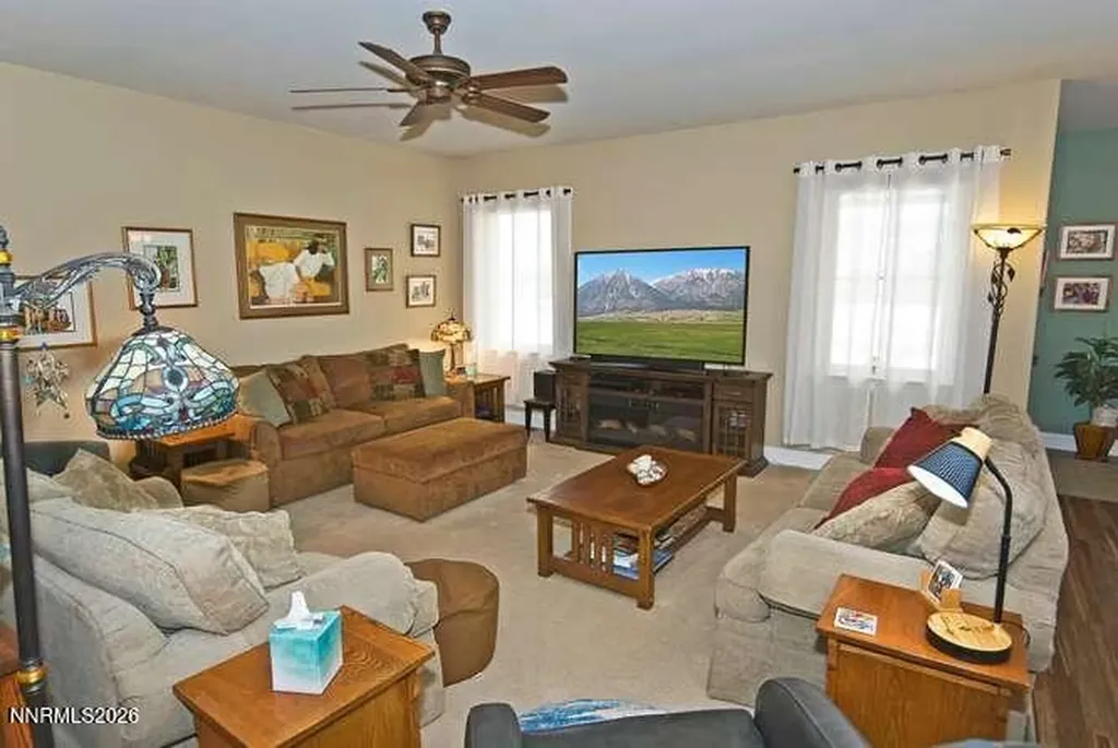 1572 Amber Rose Minden NV 89423