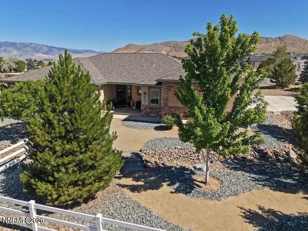 1572 Amber Rose Minden NV 89423
