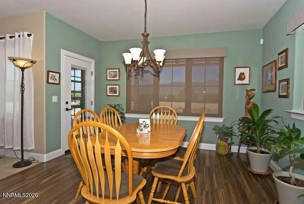 1572 Amber Rose Minden NV 89423