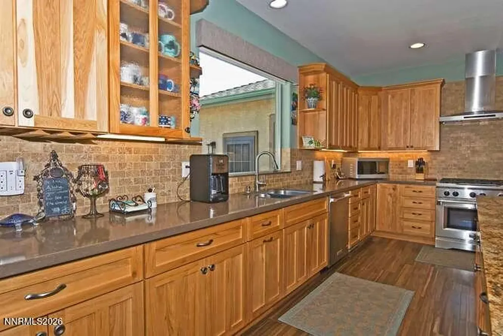 1572 Amber Rose Minden NV 89423