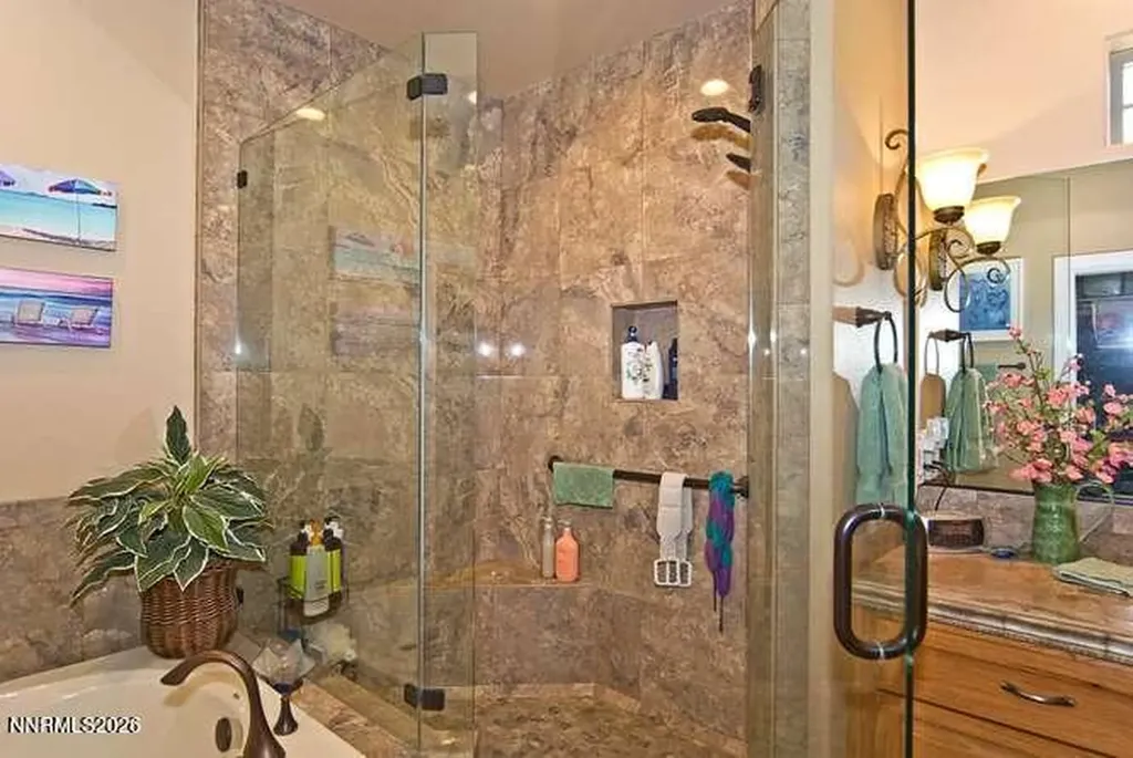 1572 Amber Rose Minden NV 89423