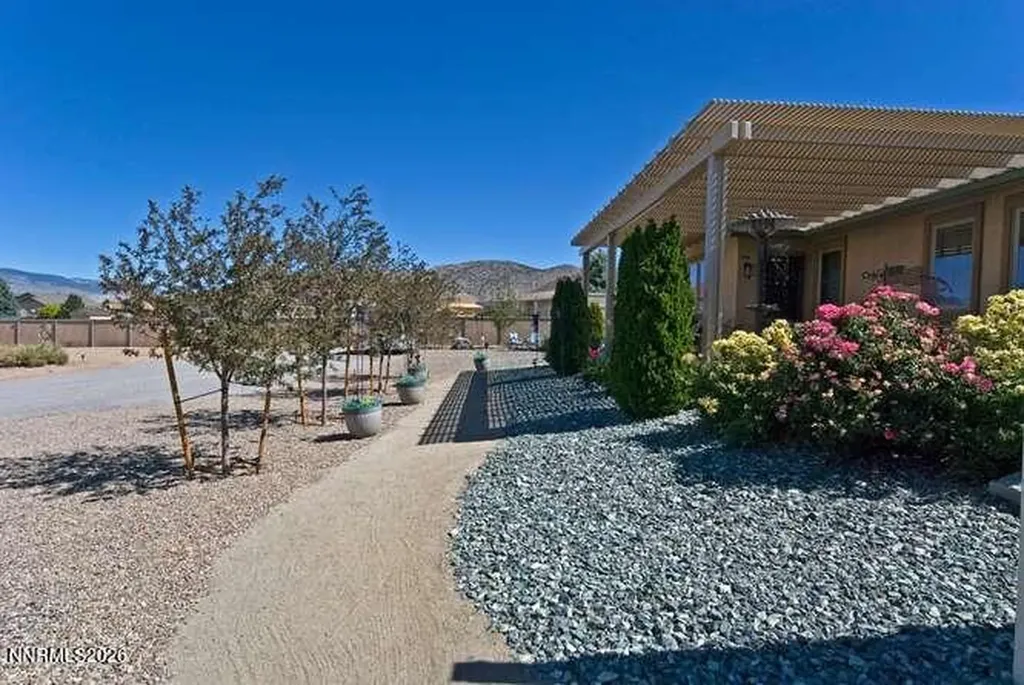 1572 Amber Rose Minden NV 89423