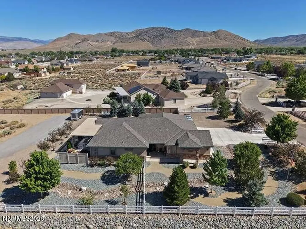 1572 Amber Rose Minden NV 89423