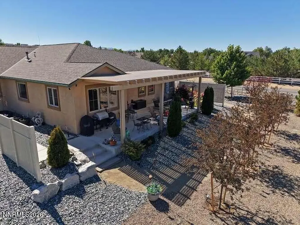 1572 Amber Rose Minden NV 89423