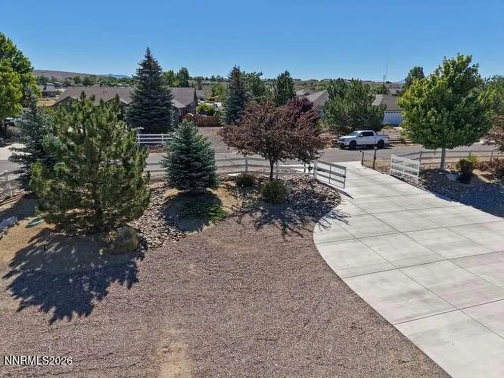 1572 Amber Rose Minden NV 89423