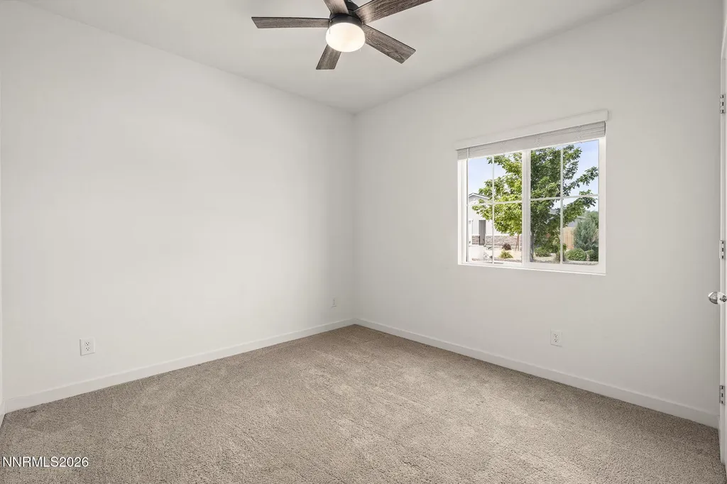 1761 Hearth Fernley NV 89408