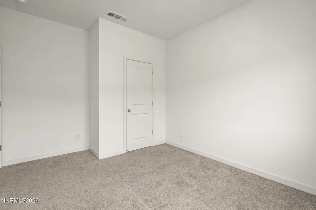 1761 Hearth Fernley NV 89408