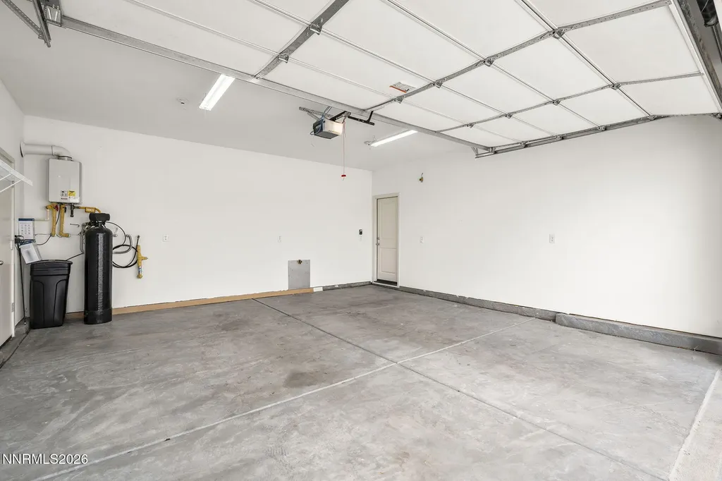 1761 Hearth Fernley NV 89408