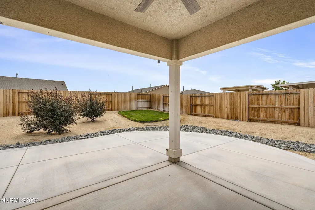 1761 Hearth Fernley NV 89408