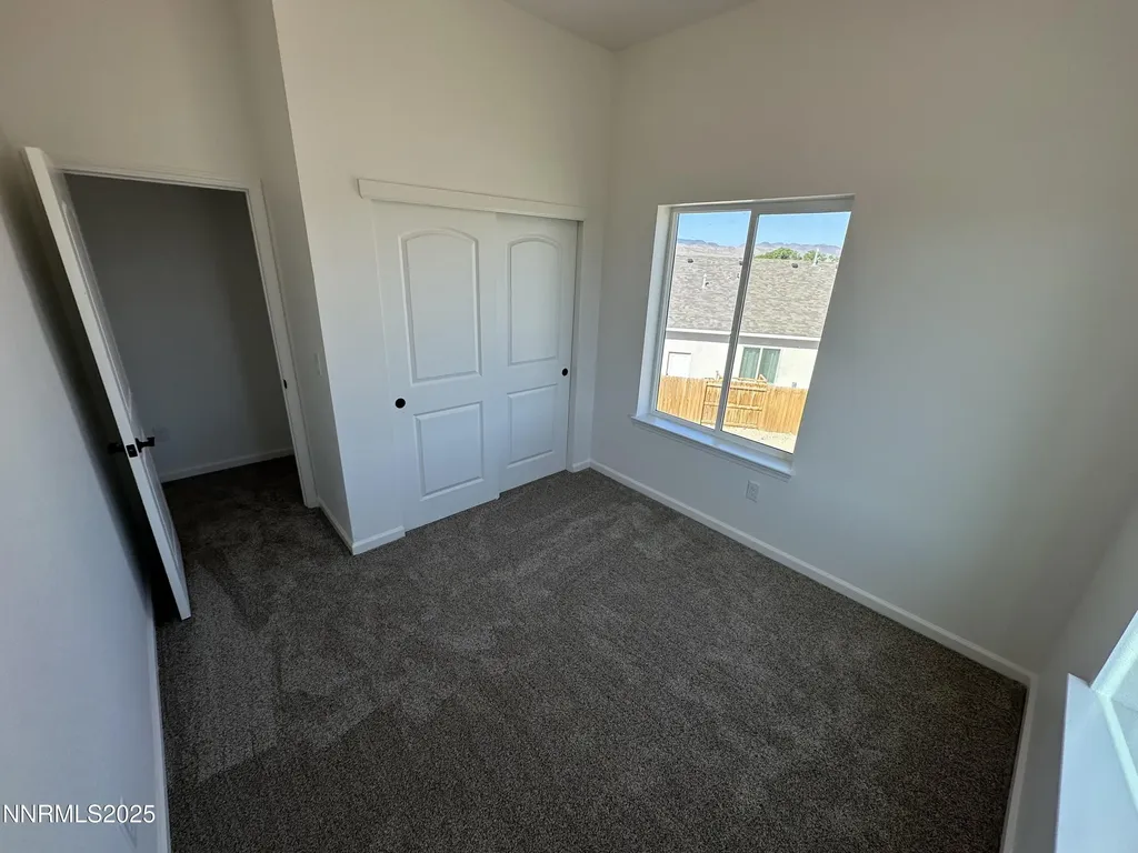 1844 Fort Sutter Fernley NV 89408