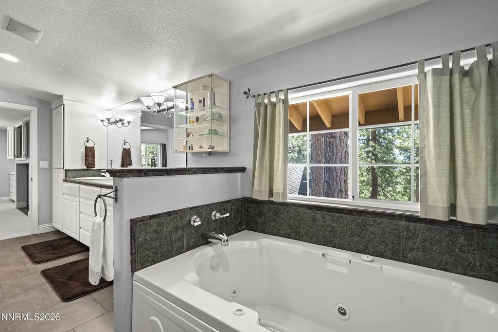 1064 Lucerne Incline Village NV 89451