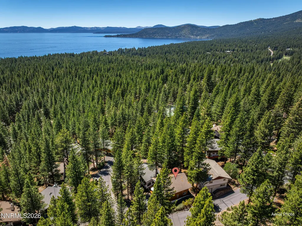 1064 Lucerne Incline Village NV 89451